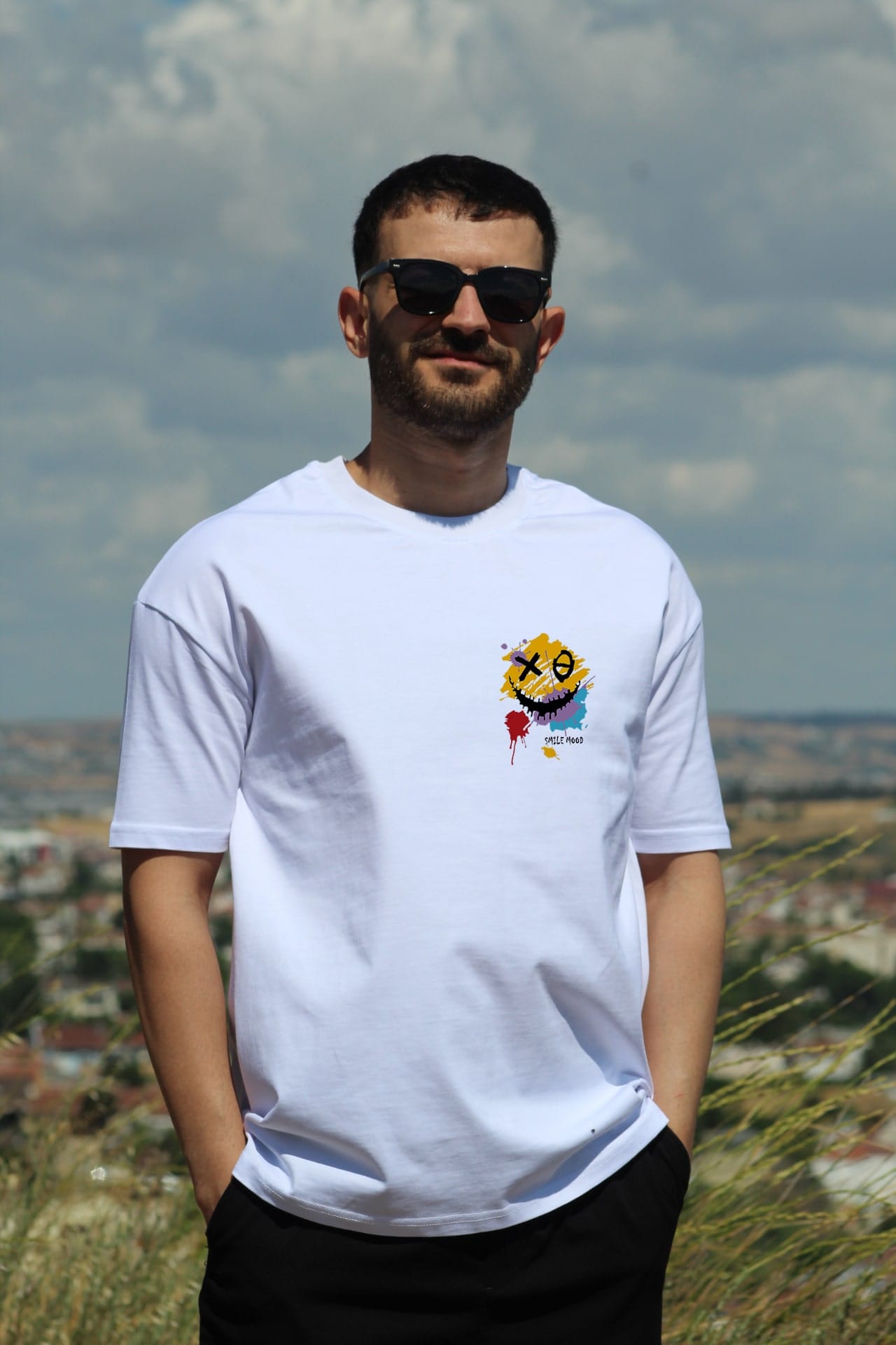 Chaotic Smile - Görsel 3